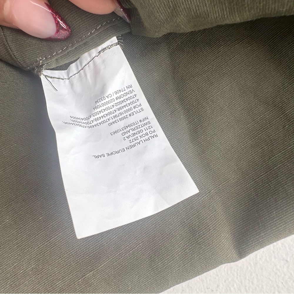 Mood - Picture 8 of 14